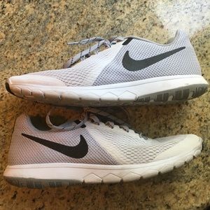 Nike size 8,5 mens shoe